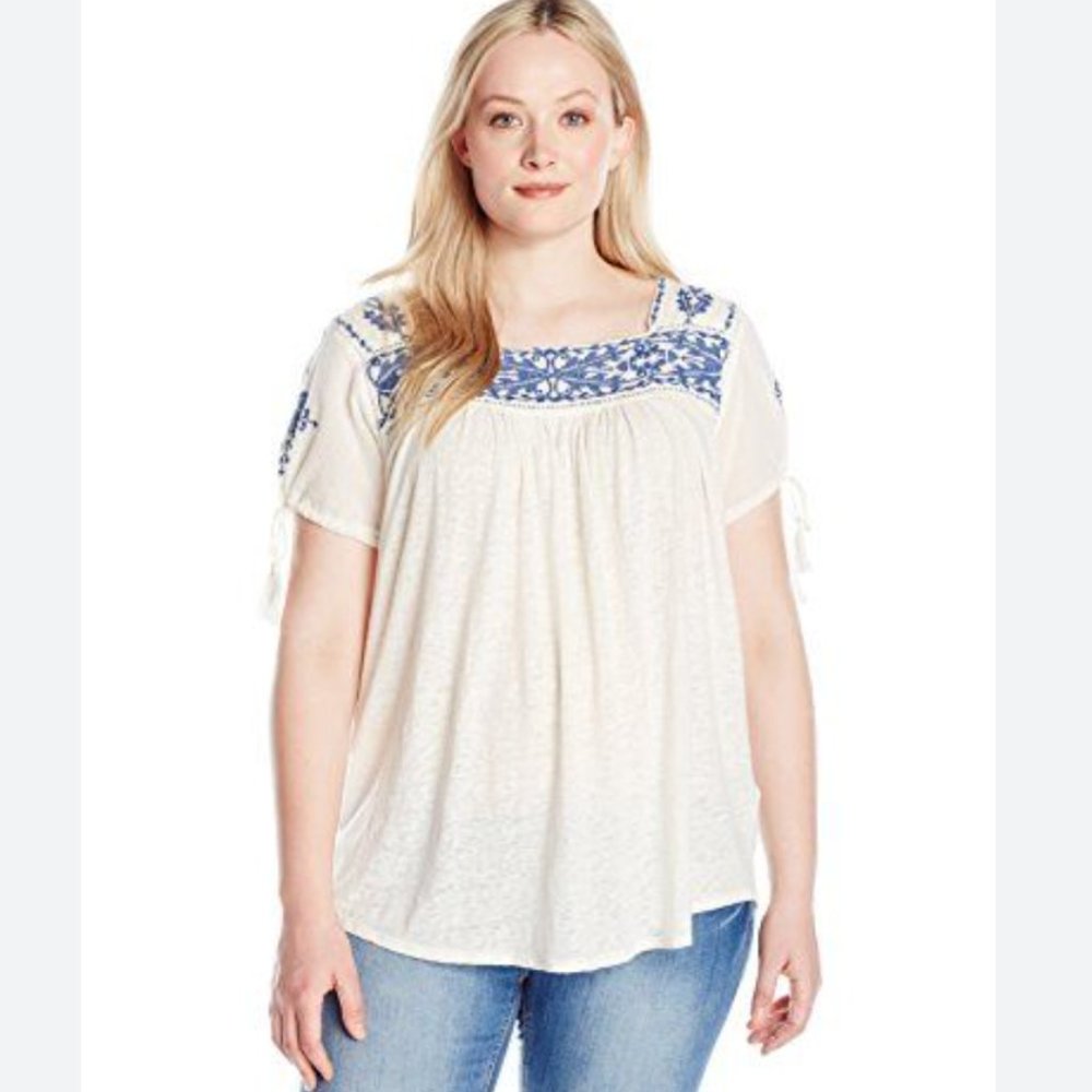 Lucky Brand Boho White and Blue Square neck top  Size 2x
